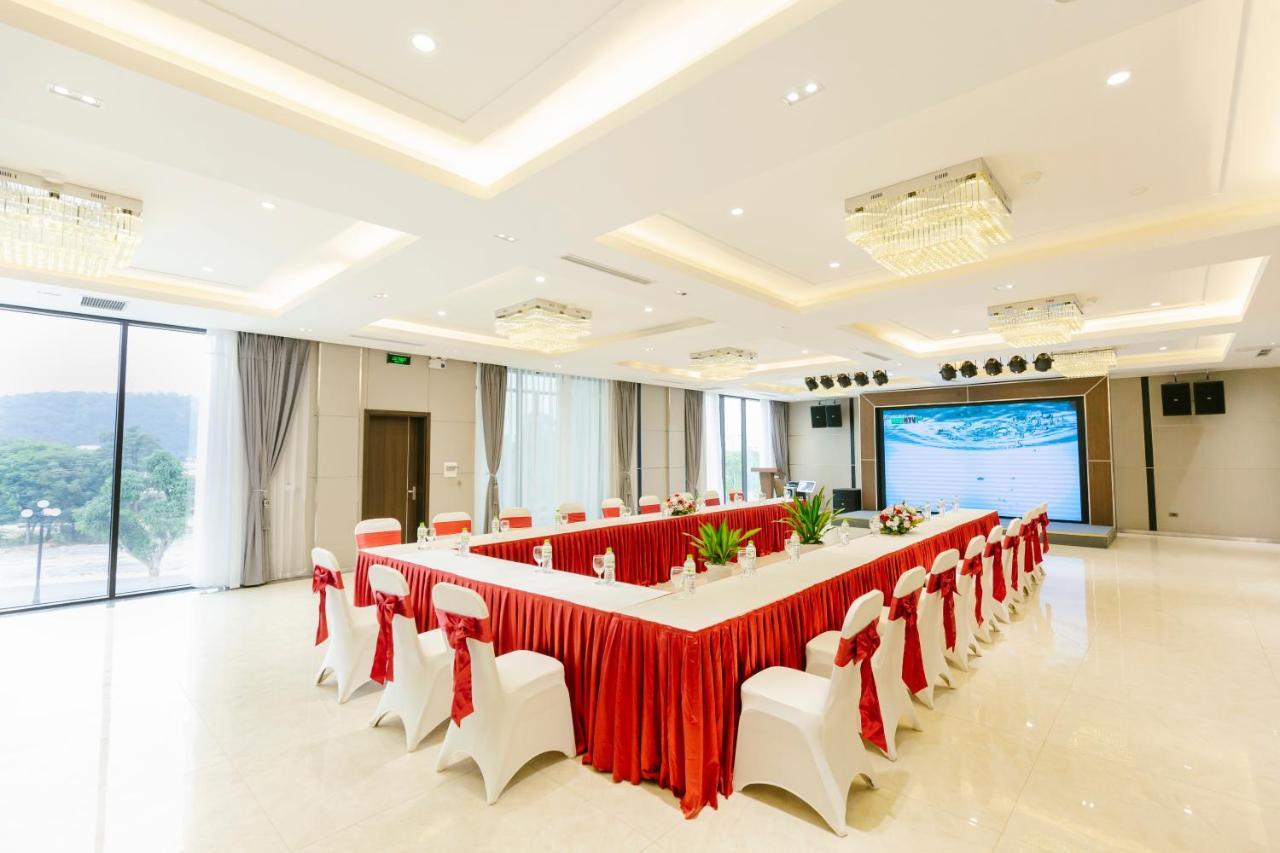 Songlam Waterfront Hotel Хатинь Экстерьер фото